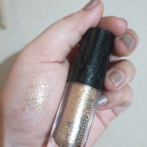 MAC Liquid Eyeshadow - Flash & Dash