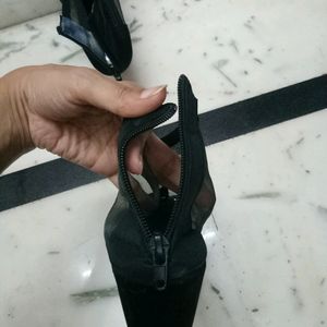 Women sandal