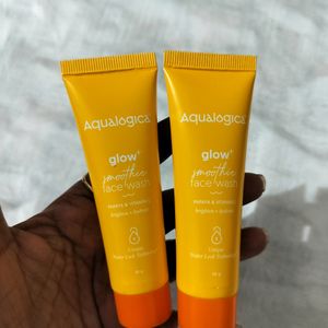 aqualogica glow face wash