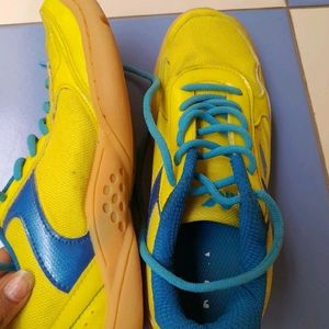 Badminton Shoes