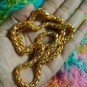 beautiful heavy Unisex golden chain