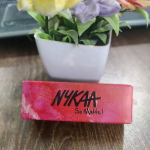 Nykaa So Matte Lipstick-pink Blush 31 M
