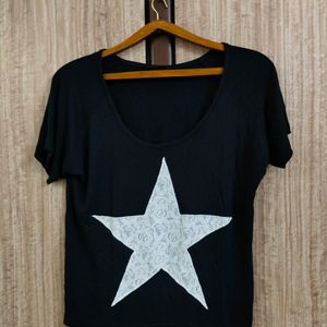 Black Star Design Top (36-38) 🖤🖤