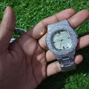 (Pack Of 2) Iced Out Diamond Watch 🔥