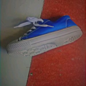 [ BOYS / GIRLS ] Blue Shoes 🔥 Used Once Only !!!