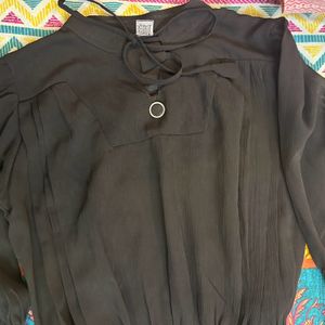 Combo Of 3 Tops In A Very Good Condition