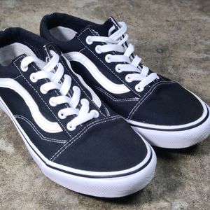 Vans Old Skool Shoes