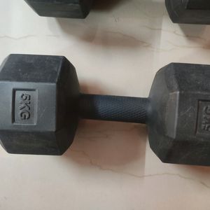 Dumbells 5kgs -2nos