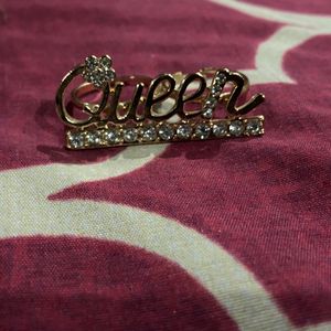 Two Finger Queen Ring