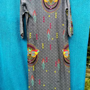 Grey Kurti with Vibrant Accents! 💕