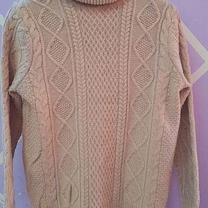 Sweater ⭐️ [ International Branded]