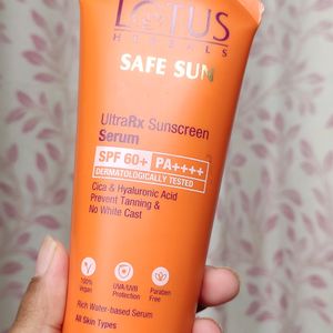 Lotus Herbal Sunscreen Serum