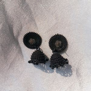 Black Jhumka