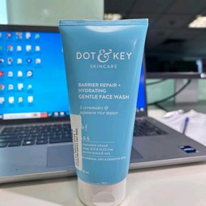 Dot And Key Face Wash