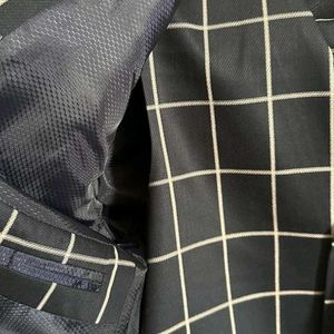 3 piece Men's suit