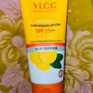 VLCC Sunscreen SPF 25