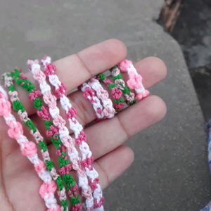 Flower Thread Braclete