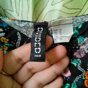 L size H&M Cute Floral Dress