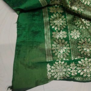 Green Colour Saree 💚