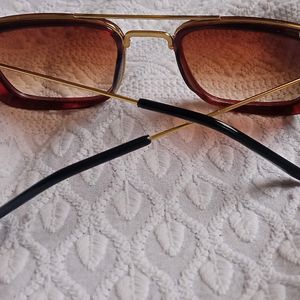 Pre- Loved Brand Style Sunglass Excellent Conditio