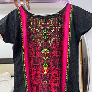 New Magenta Kurta With Leggings