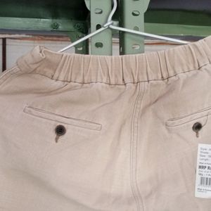 Camel Jeans With Complete Comfort