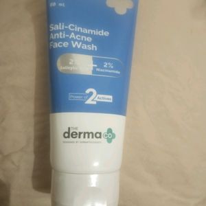 Derma Co Sali-sinamide Facewash