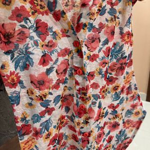 Floral Beach Top V Neck XS-S