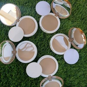 Myglamm Super Serum Compact