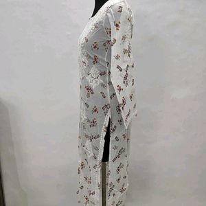 Ladies Cotton Chikankari Kurti