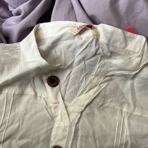 Beautiful Formal + Casual White Shirt SIZE M