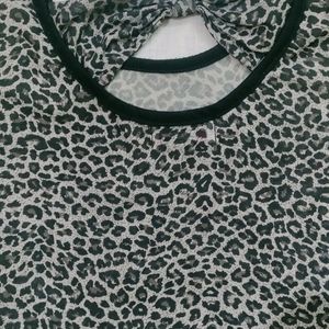 Cheetah Print Bow Design Top