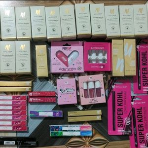 40 Myglamm Products