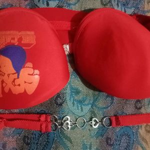 This is a New  Brands Bra 👙👙