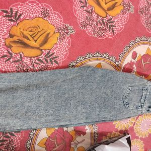 Zara Straight Jeans