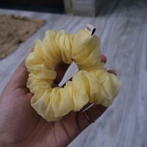 Cute Hair Drama & Co. Scrunchie!