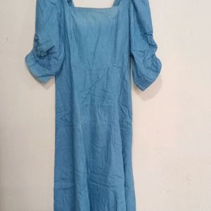 max puff sleeve denim Dress