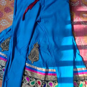 Bule Kurti Set