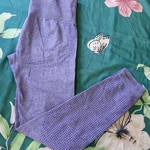 Urbanic Lavender Leggings