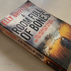 A Room Full Of Bones: Elly Griffiths