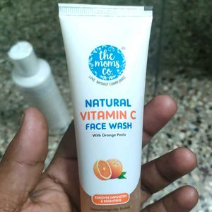 the moms Co. FACE WASH