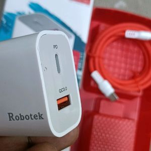 Robotek iPhone Charger