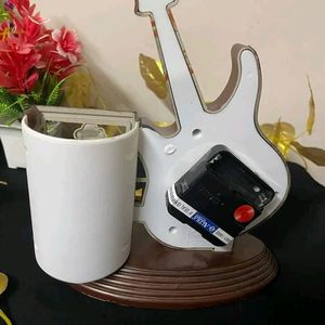 Guitar Clock With Pen Holder