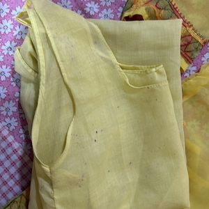 Colourful Chikankari kurta😊