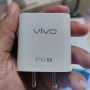 Vivo 25w  Dual Usb Adaptor