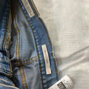 Levi’s Skinny Fit Jeans