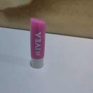 NIVEA Lip Balm💕