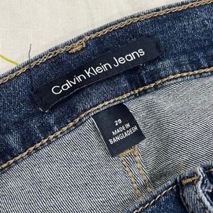 Calvin Klein New Jeans