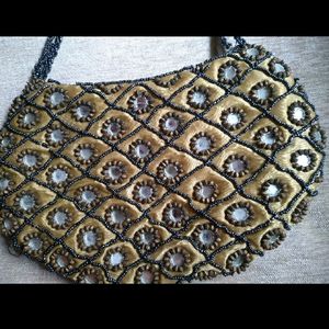 Beige Handbag With Blue Beadwork