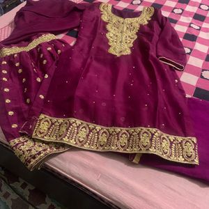 Garara Suit With Earrings Free